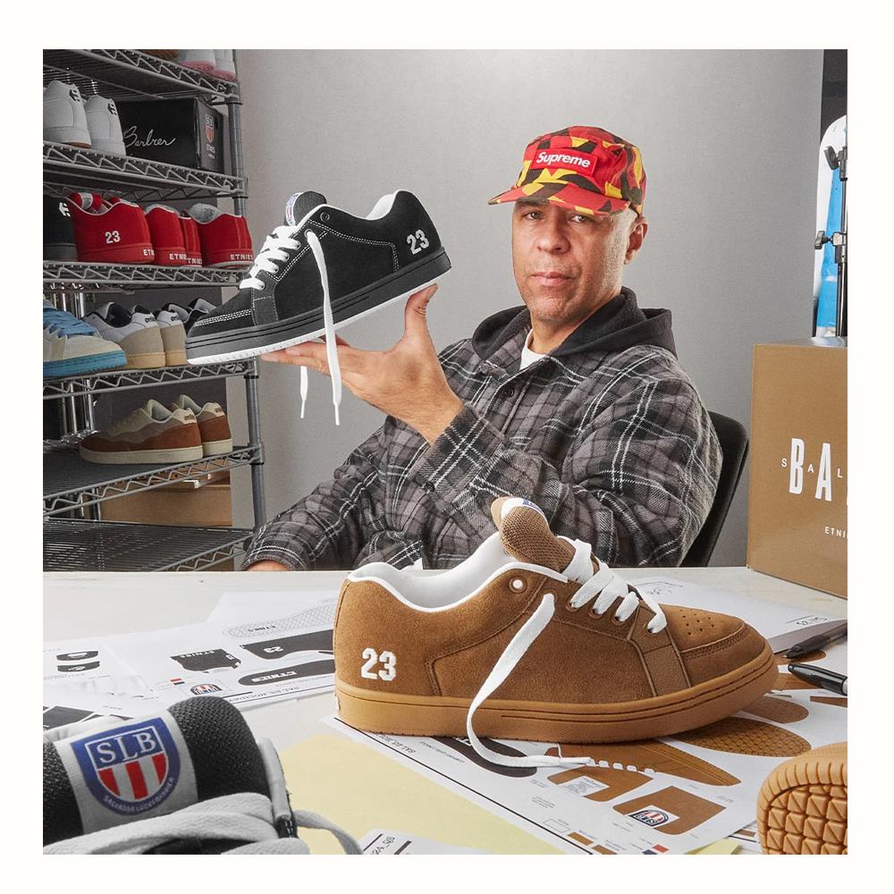 ETNIES SAL23 BROWN GUM TRAINERS