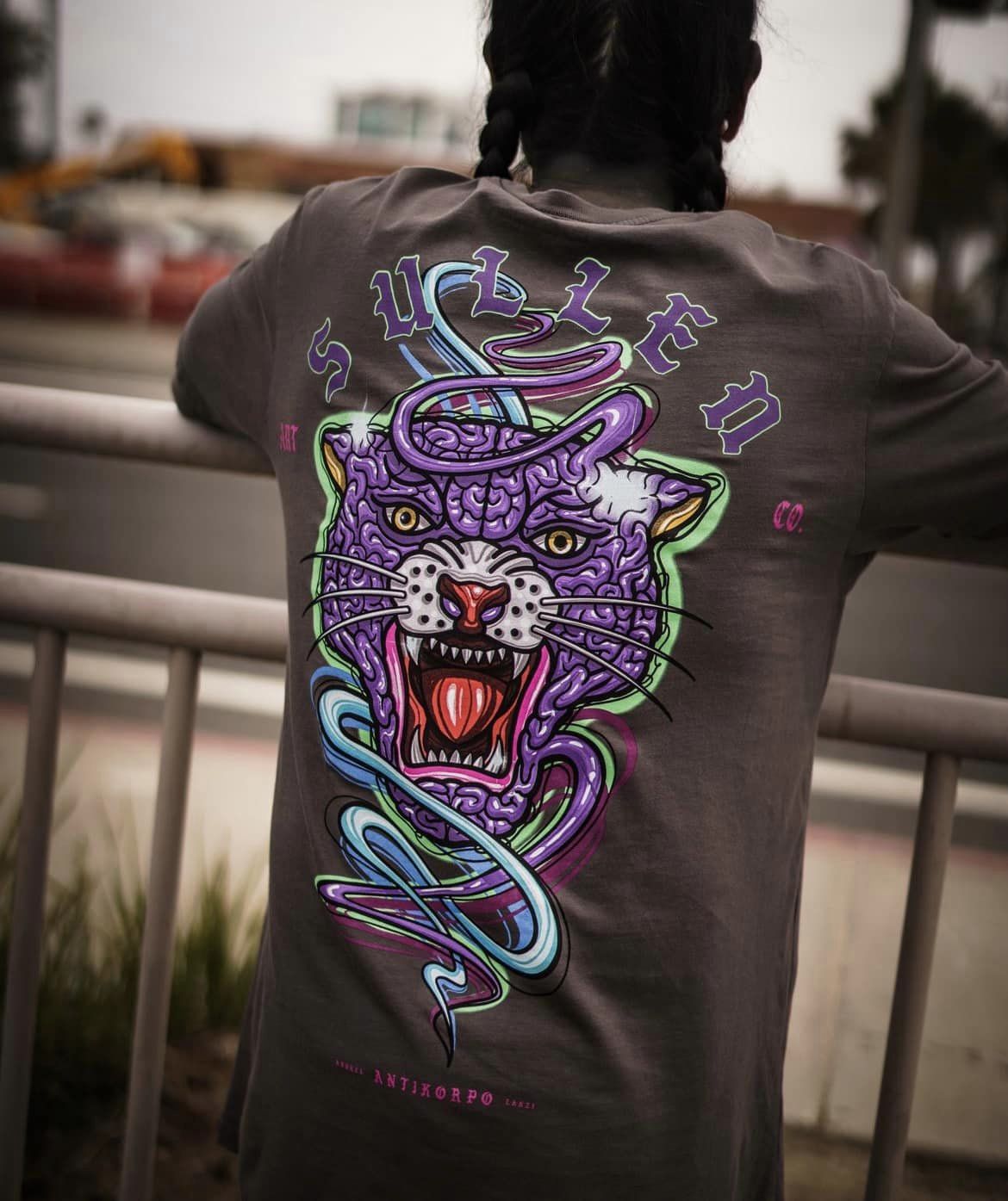 SULLEN CLOTHING ANTI-PANTHER PREMIUM T-SHIRT