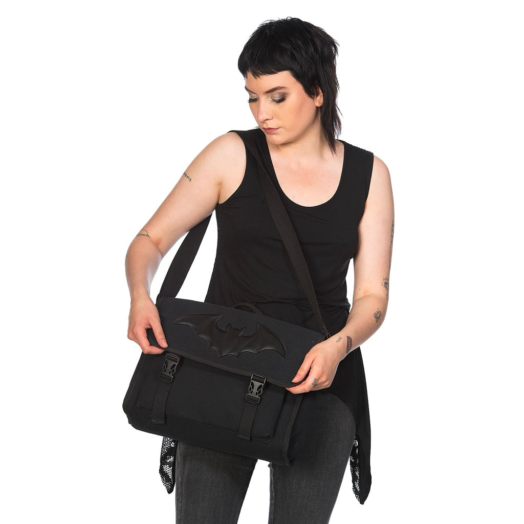 BANNED ALTERNATIVE BLACK DRAGON FRENZY MESSENGER BAG (BG34136)