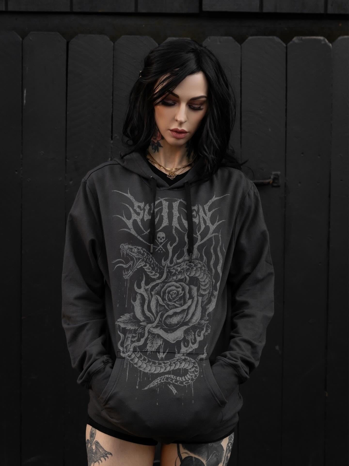 SULLEN CLOTHING SERPENTEEN WOMEN'S HOODIE