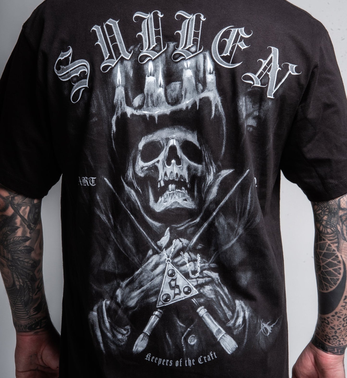 SULLEN CLOTHING KEEPERS BADGE STANDARD T-SHIRT
