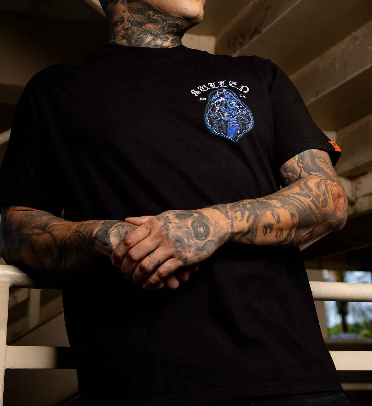 SULLEN CLOTHING SLASHER PREMIUM T-SHIRT