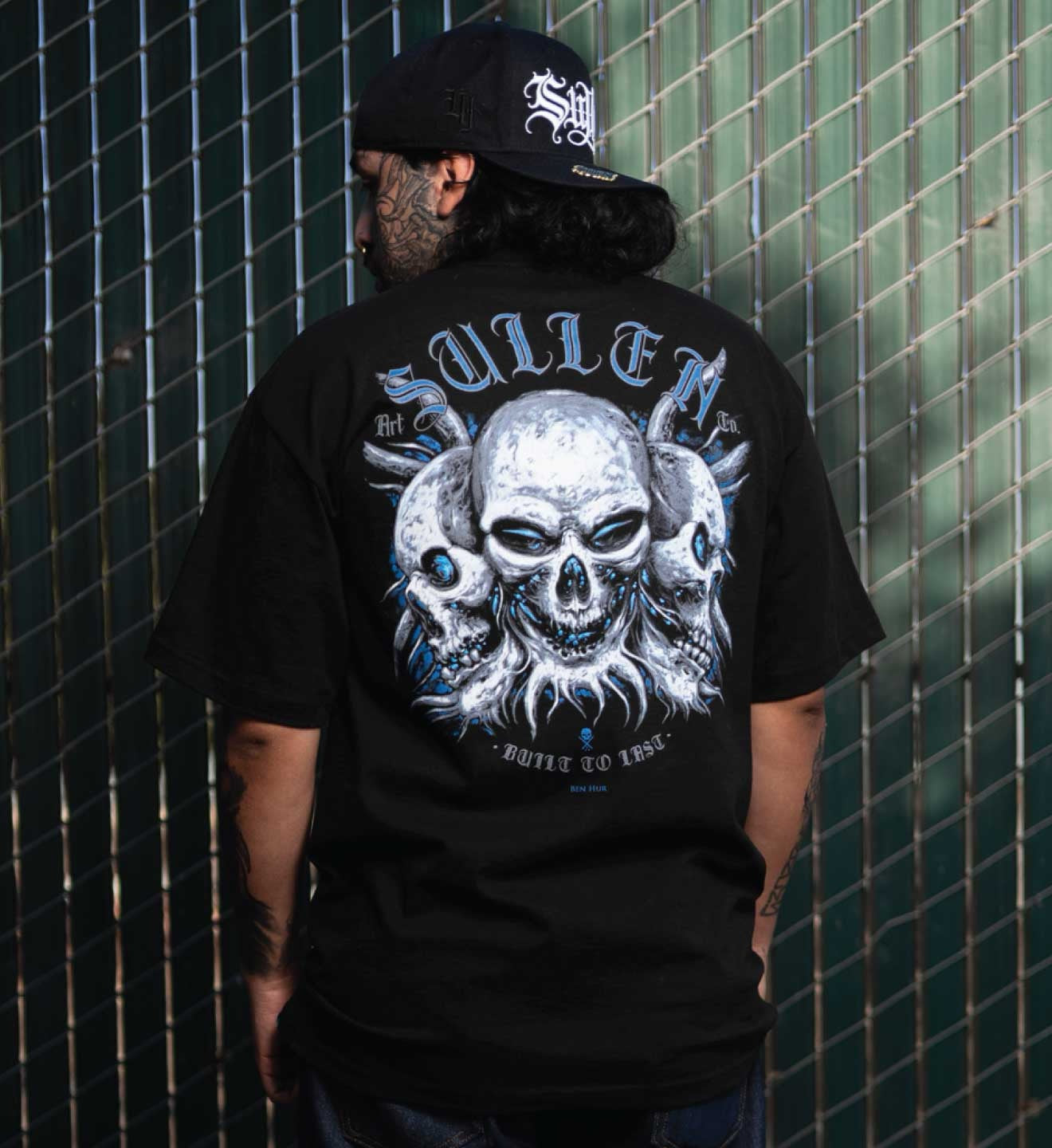 SULLEN CLOTHING HUR SKULLS STANDARD T-SHIRT