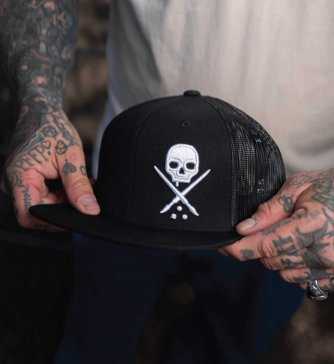 SULLEN CLOTHING HOOK BLACK TRUCKER HAT SNAPBACK CAP