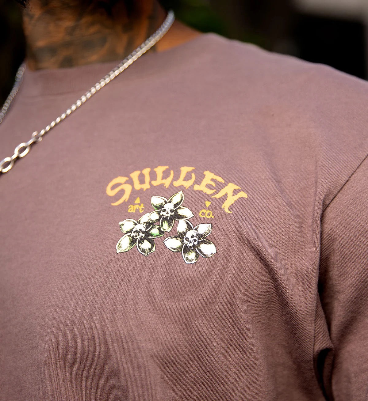 SULLEN CLOTHING HARD GAMBLE MARRON PREMIUM T-SHIRT (L)