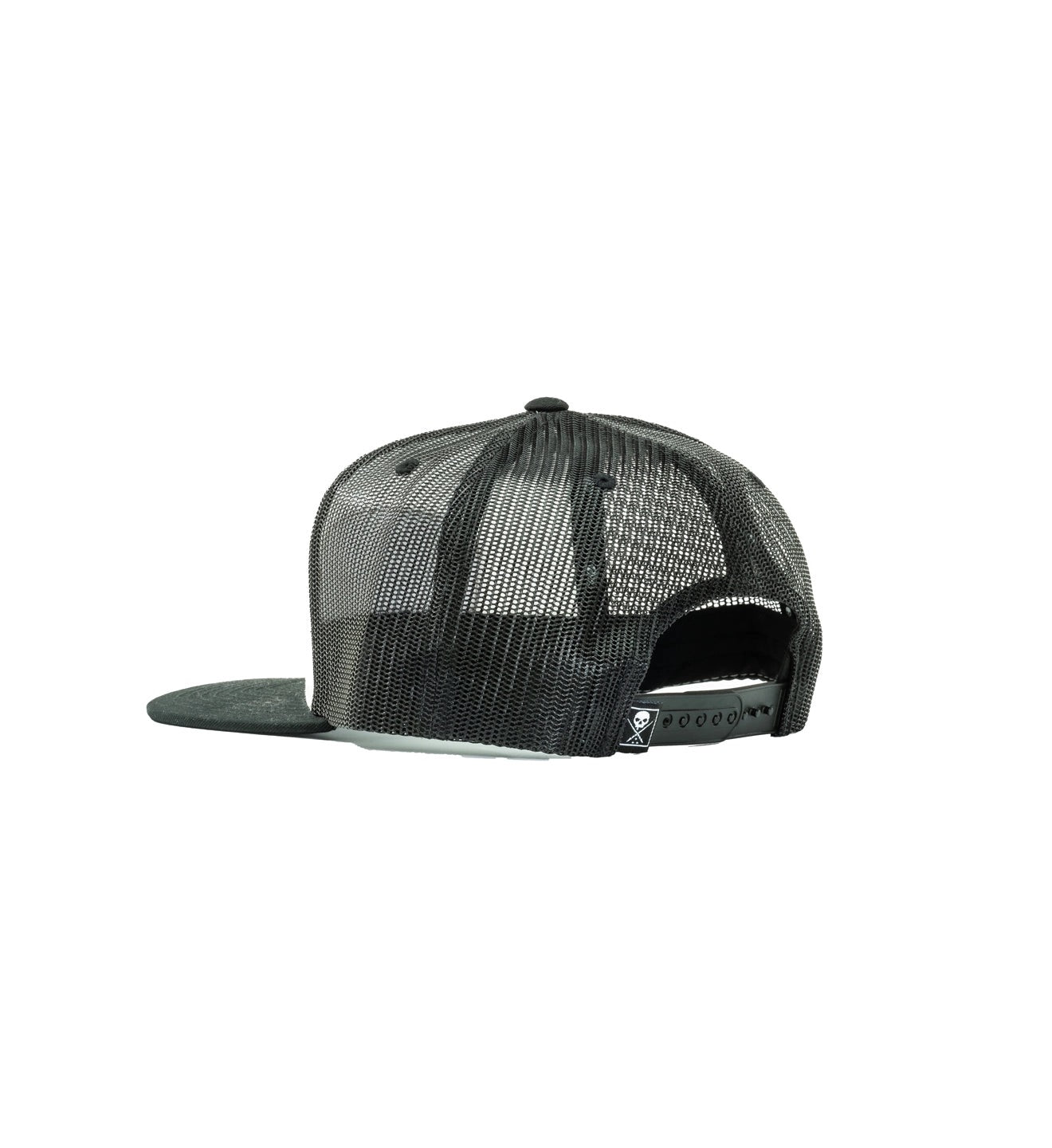 SULLEN CLOTHING STATION WHITE & BLACK SNAPBACK TRUCKERS CAP HAT