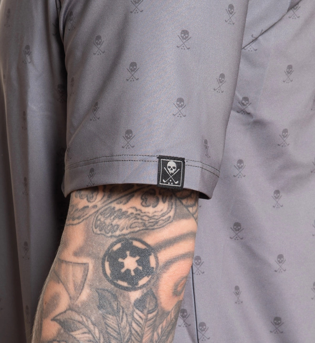 SULLEN CLOTHING GOLF BADGE GREY POLO SHIRT