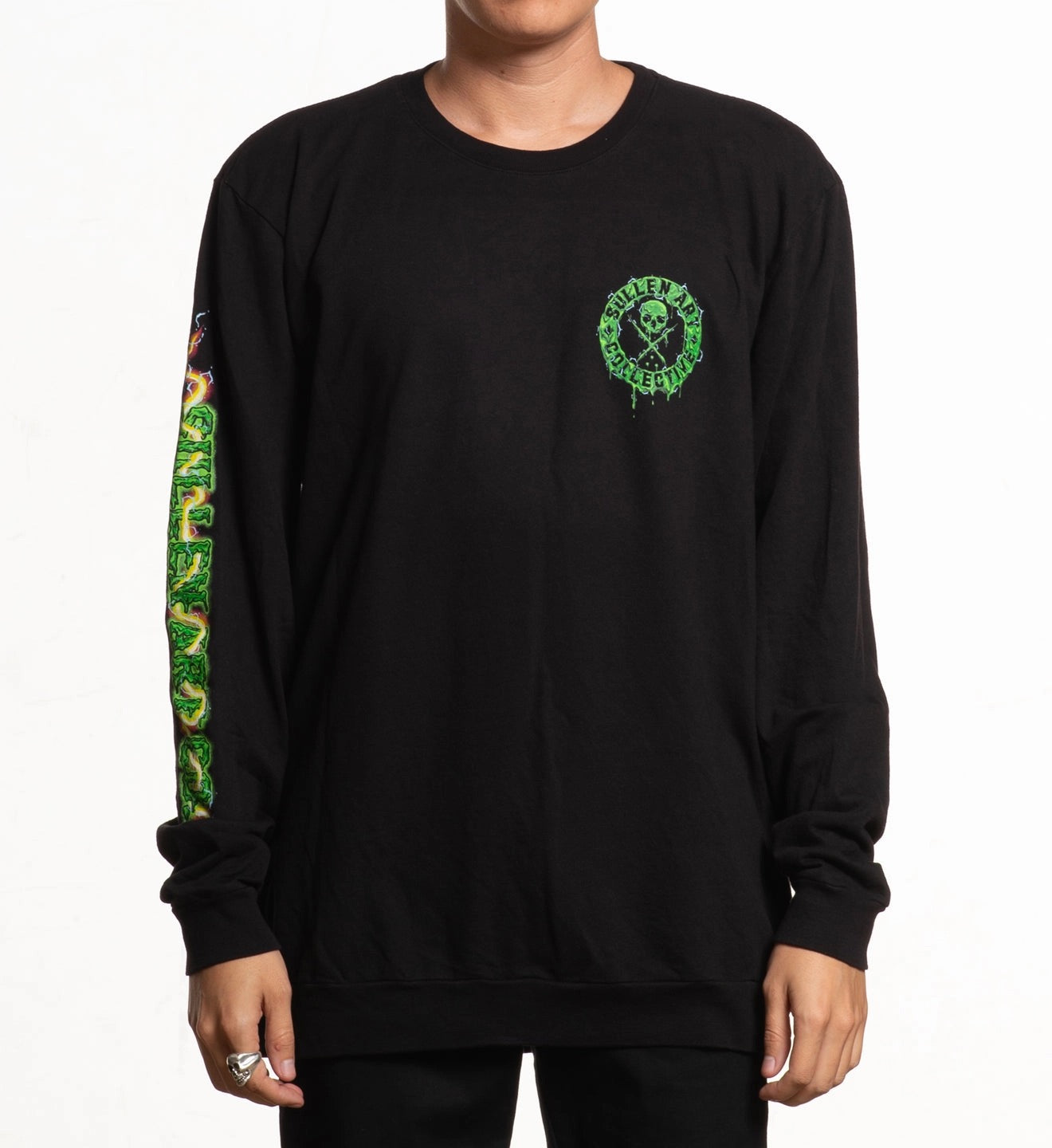 SULLEN CLOTHING GHOSTBUSTERS SLIMER BADGE LONG SLEEVE T-SHIRT