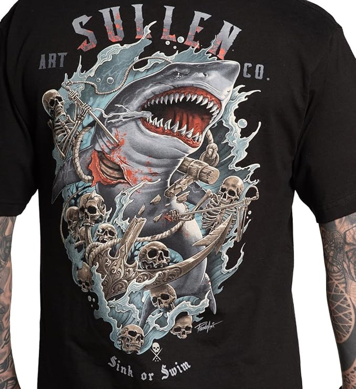 SULLEN CLOTHING SHARK BATTLE STANDARD T-SHIRT