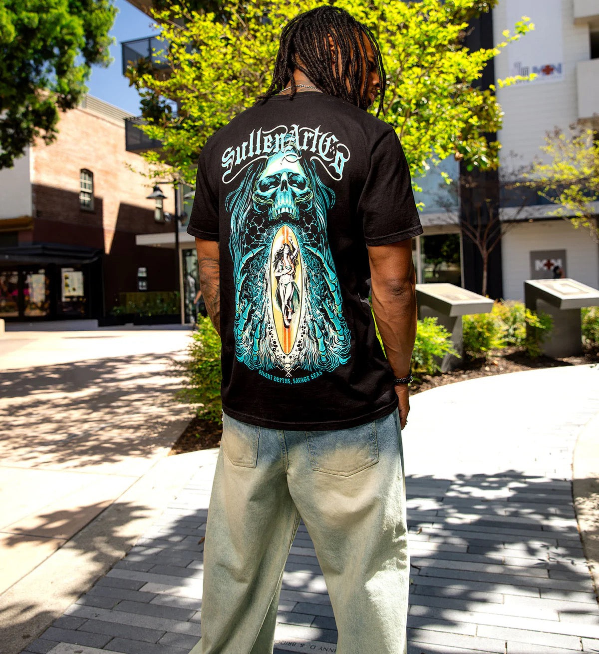 SULLEN CLOTHING SILENT DEPTHS PREMIUM T-SHIRT