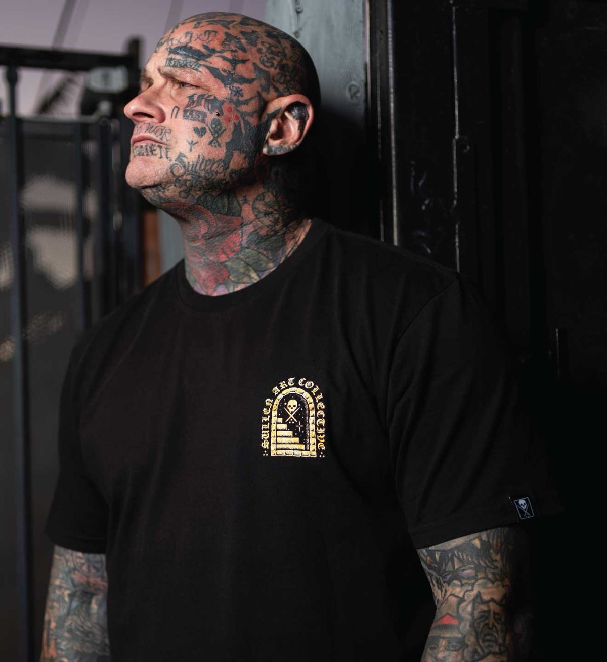 SULLEN CLOTHING WELCOME HOME PREMIUM T-SHIRT
