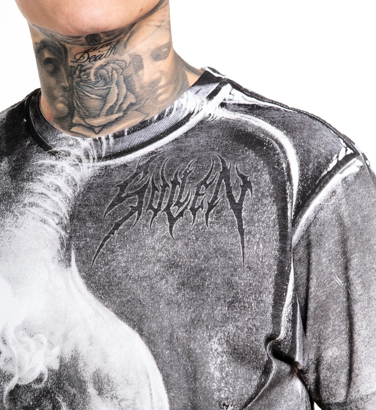 SULLEN CLOTHING GRACE PREMIUM T-SHIRT