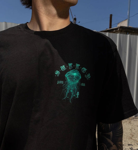 SULLEN CLOTHING RADIANCE PREMIUM T-SHIRT