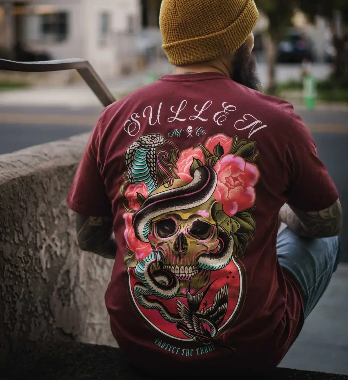 SULLEN CLOTHING COBRA PREMIUM T-SHIRT