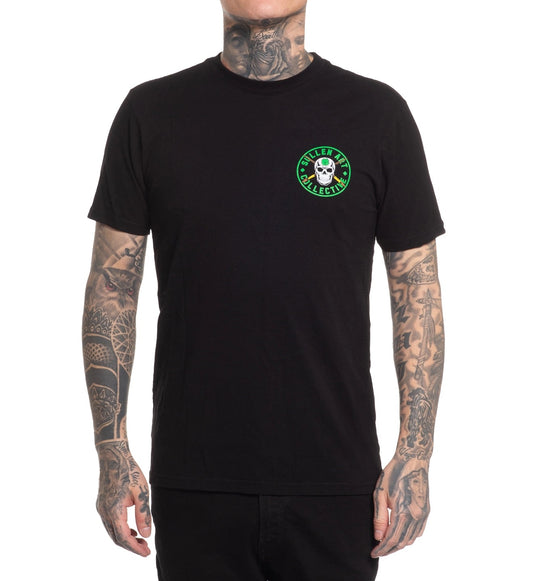 SULLEN CLOTHING IN THE PUB PREMIUM T-SHIRT