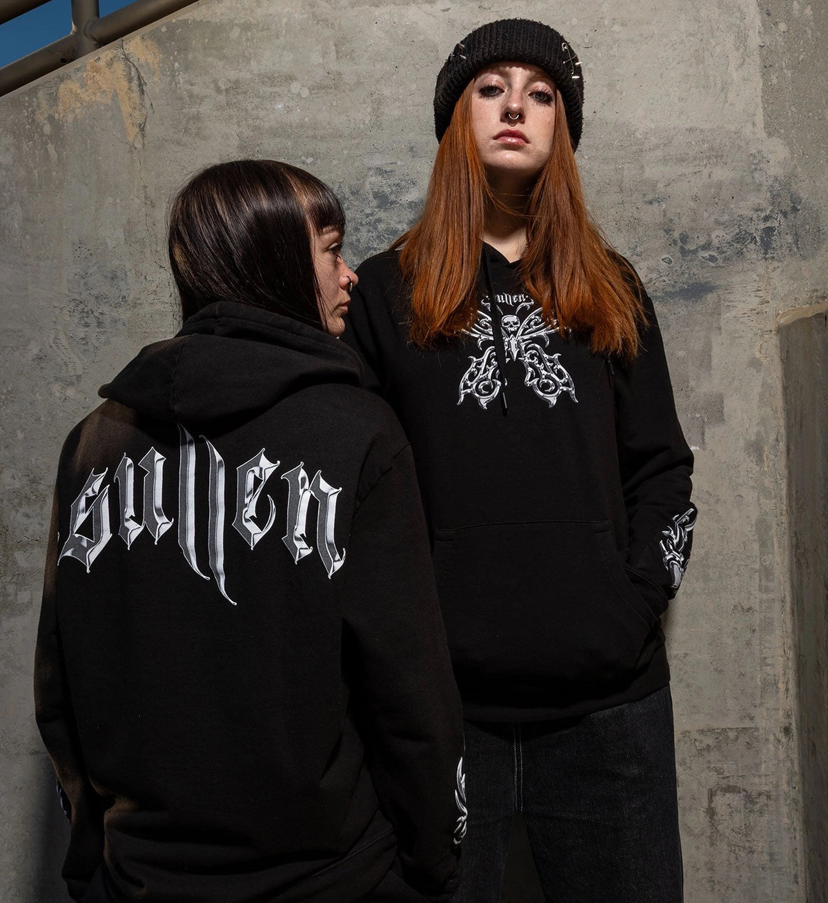 SULLEN CLOTHING CHROME BUTTERFLY WOMEN'S HOODIE