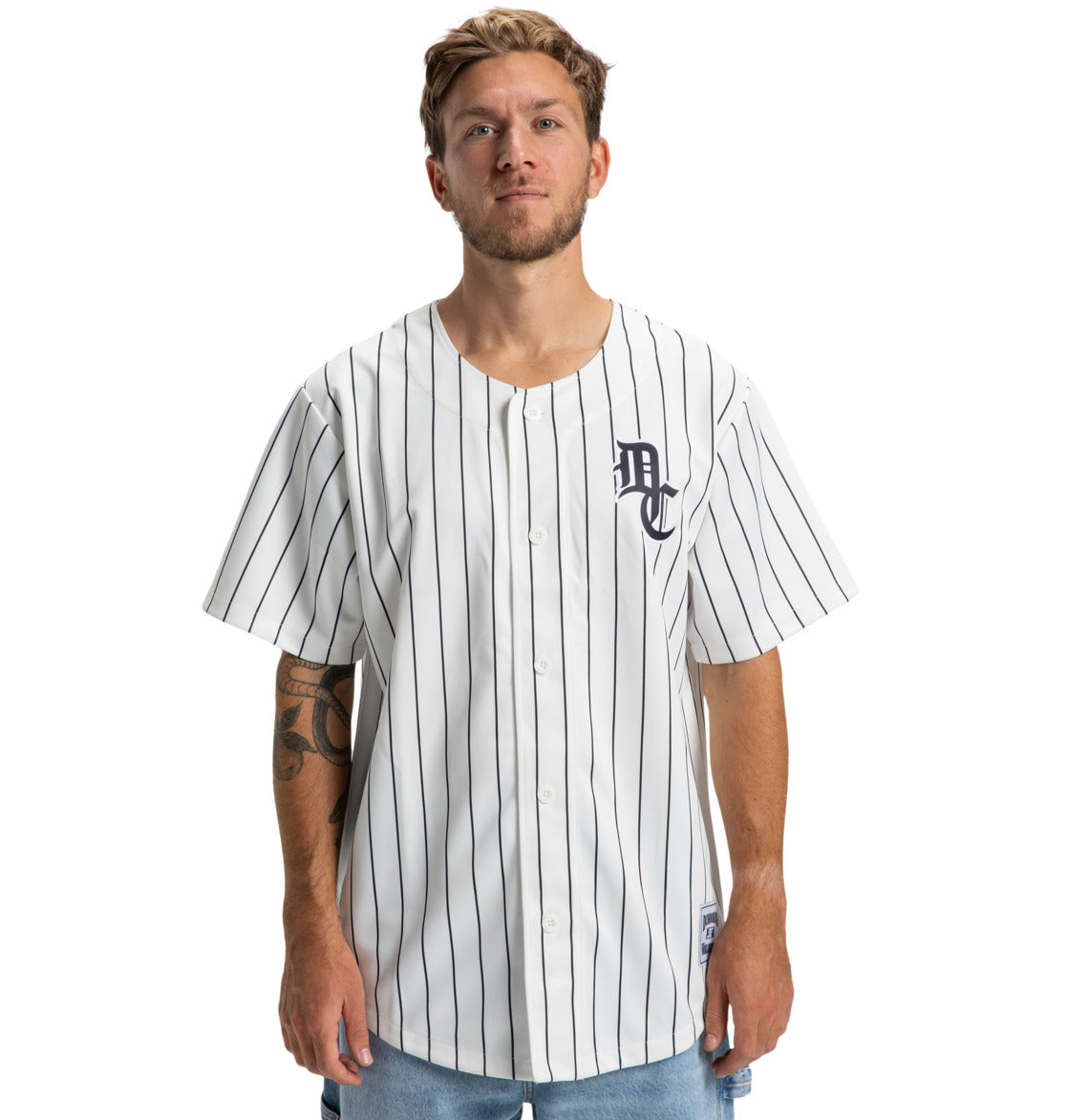 DC SHOES SLUGGER SHORT SLEEVE TSHIRT
