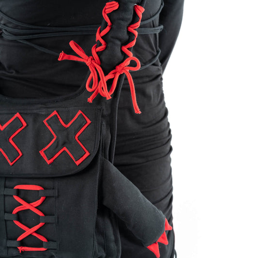 CUPCAKE CULT SHADOW BAG BLACK RED