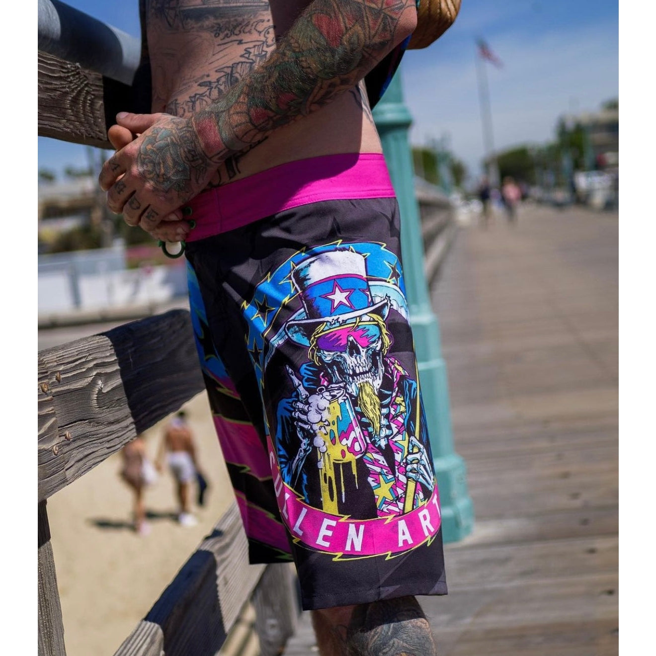 SULLEN CLOTHING UNCLE SLAMMED 20" BOARDSHORTS