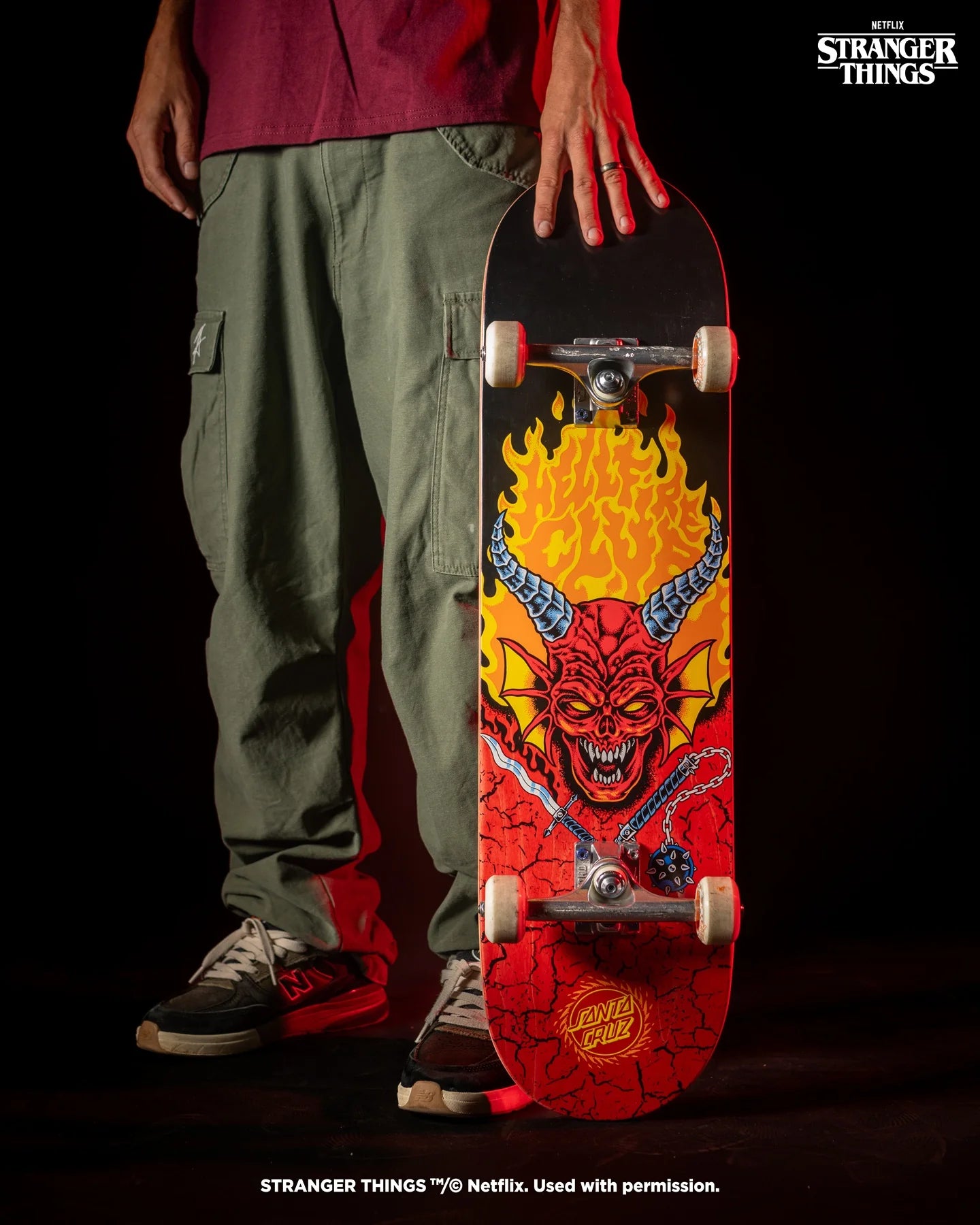 SANTA CRUZ DECK STRANGER THINGS HELFIRE CLUB RED BLACK 8.25