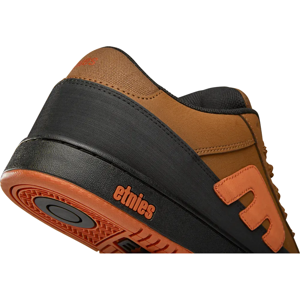 ETNIES KINGPIN 2K BLACK BROWN TRAINERS
