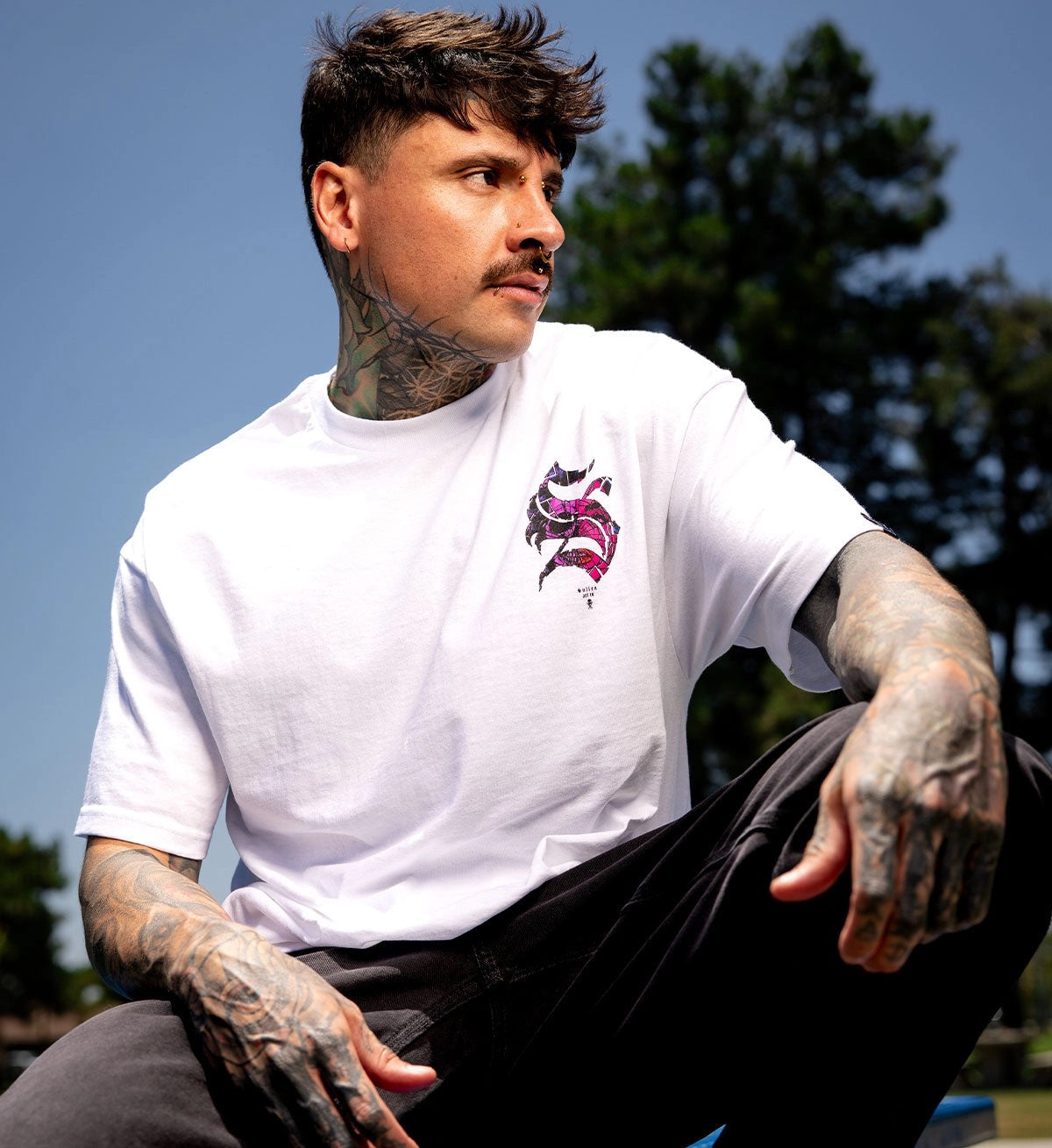 SULLEN CLOTHING SHATTERED WHITE STANDARD T-SHIRT
