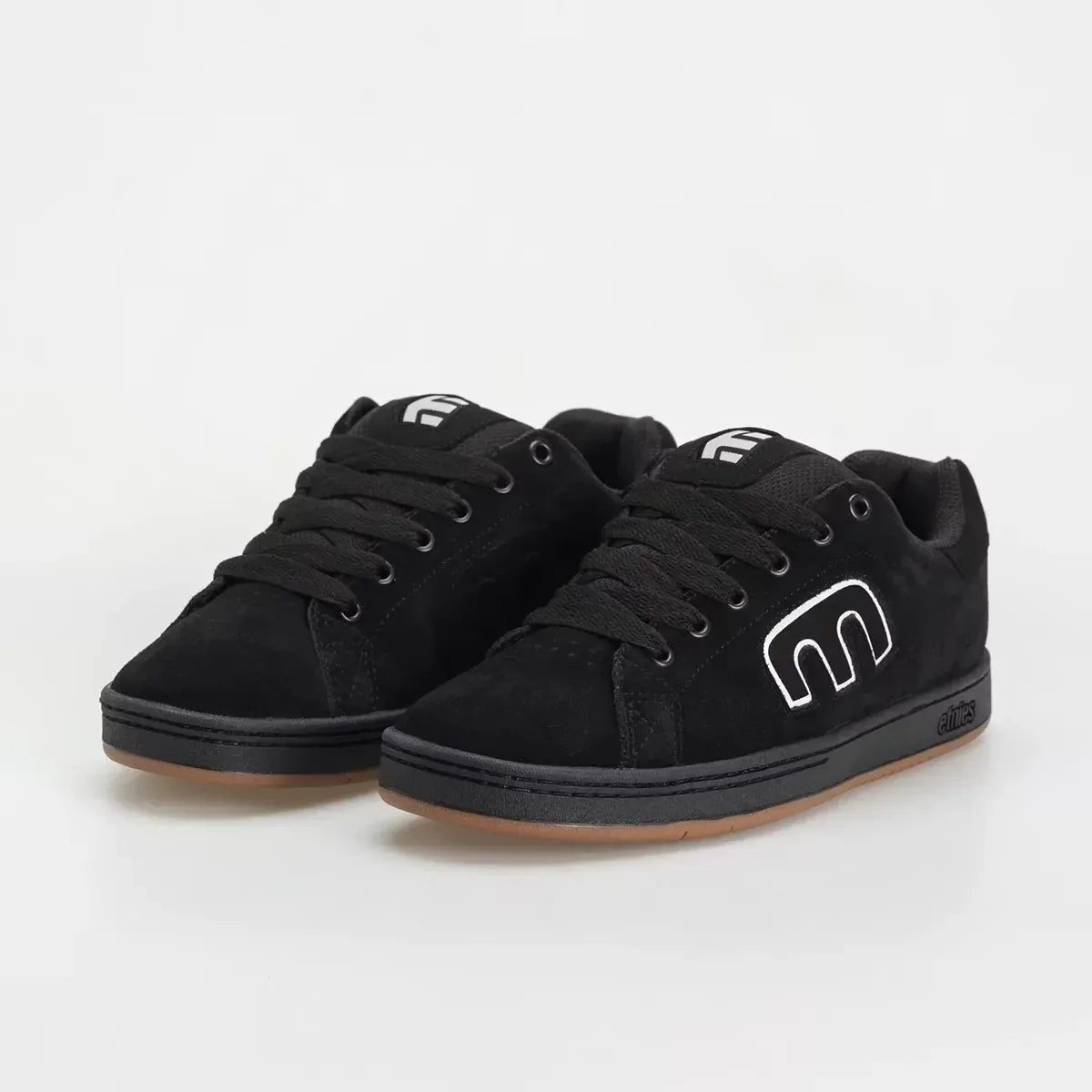 ETNIES CALLICUT BLACK & WHITE TRAINERS