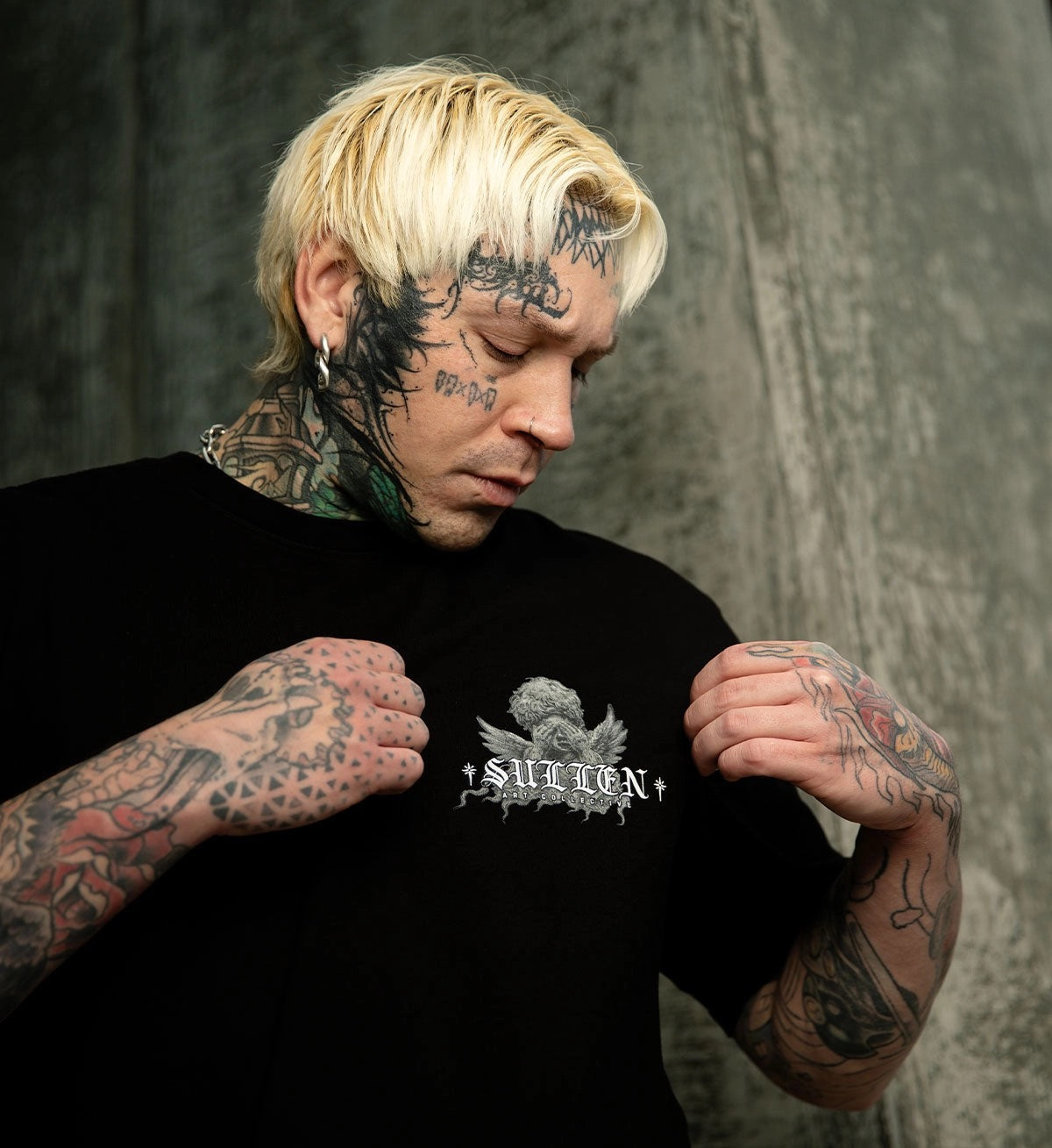 SULLEN CLOTHING VIRTUE JET BLACK PREMIUM T-SHIRT