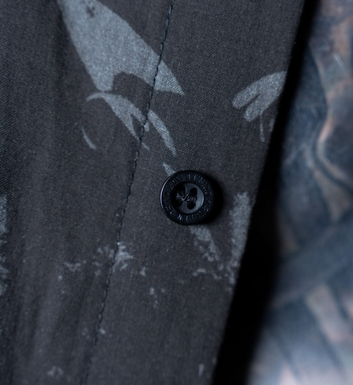 SULLEN CLOTHING MIDNIGHT BLOOM BLACK BUTTON UP WOVEN SHIRT