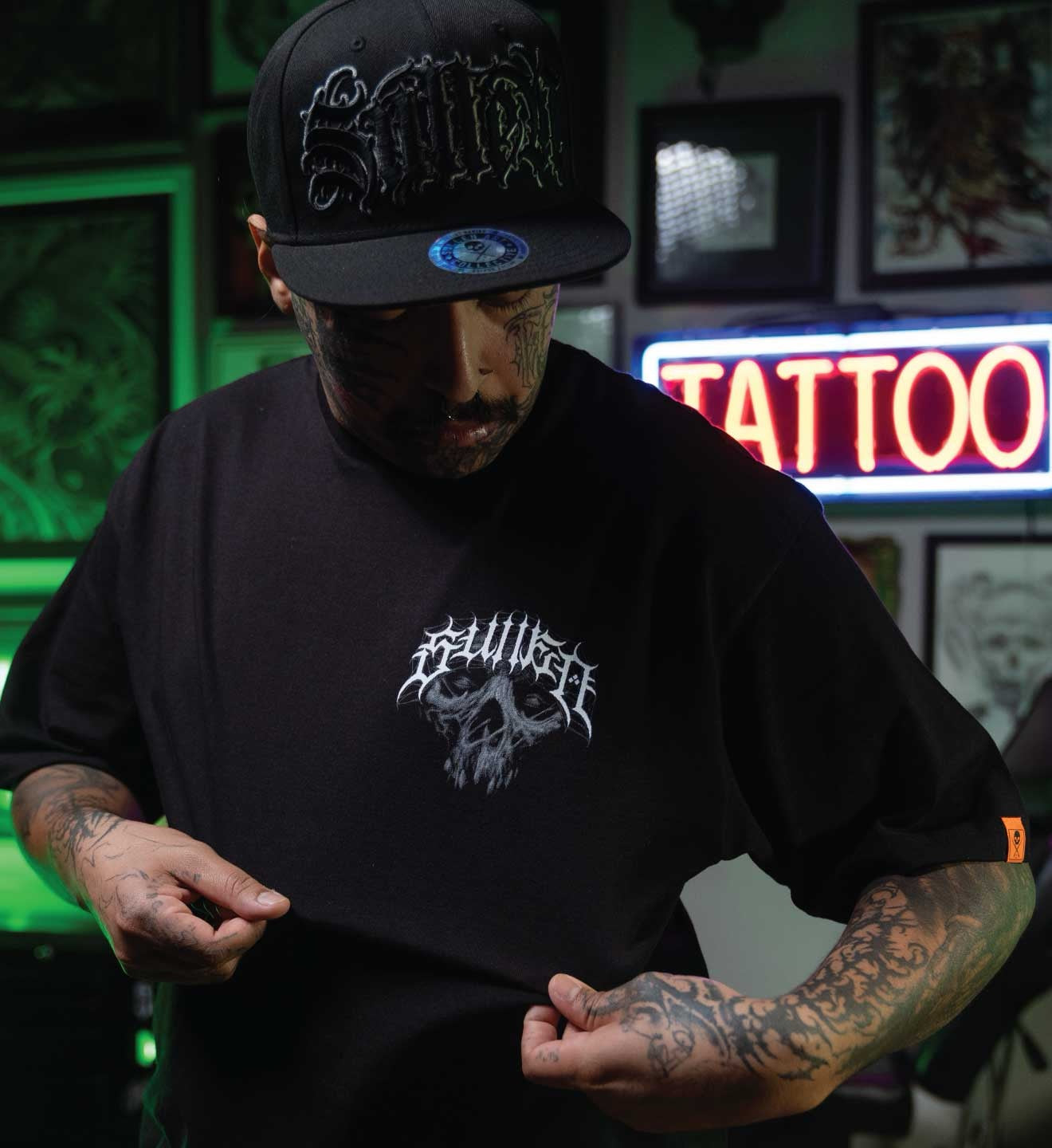 SULLEN CLOTHING JUAN PAJO STANDARD BLACK T-SHIRT