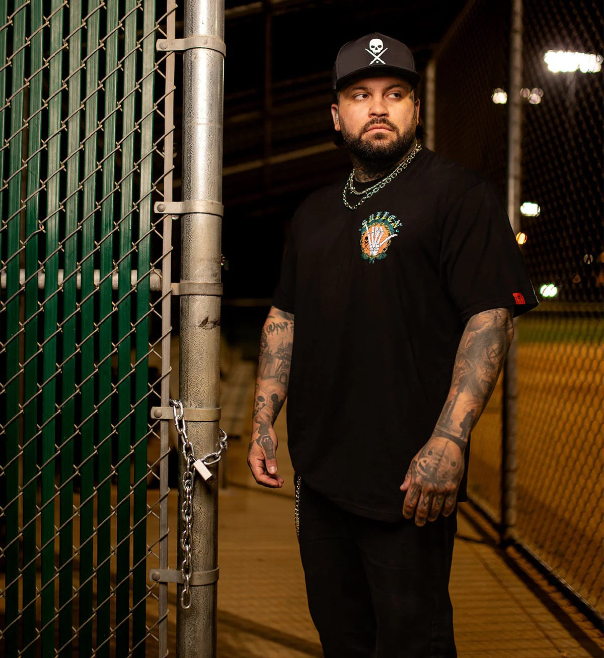 SULLEN CLOTHING LOCALS PREMIUM T-SHIRT