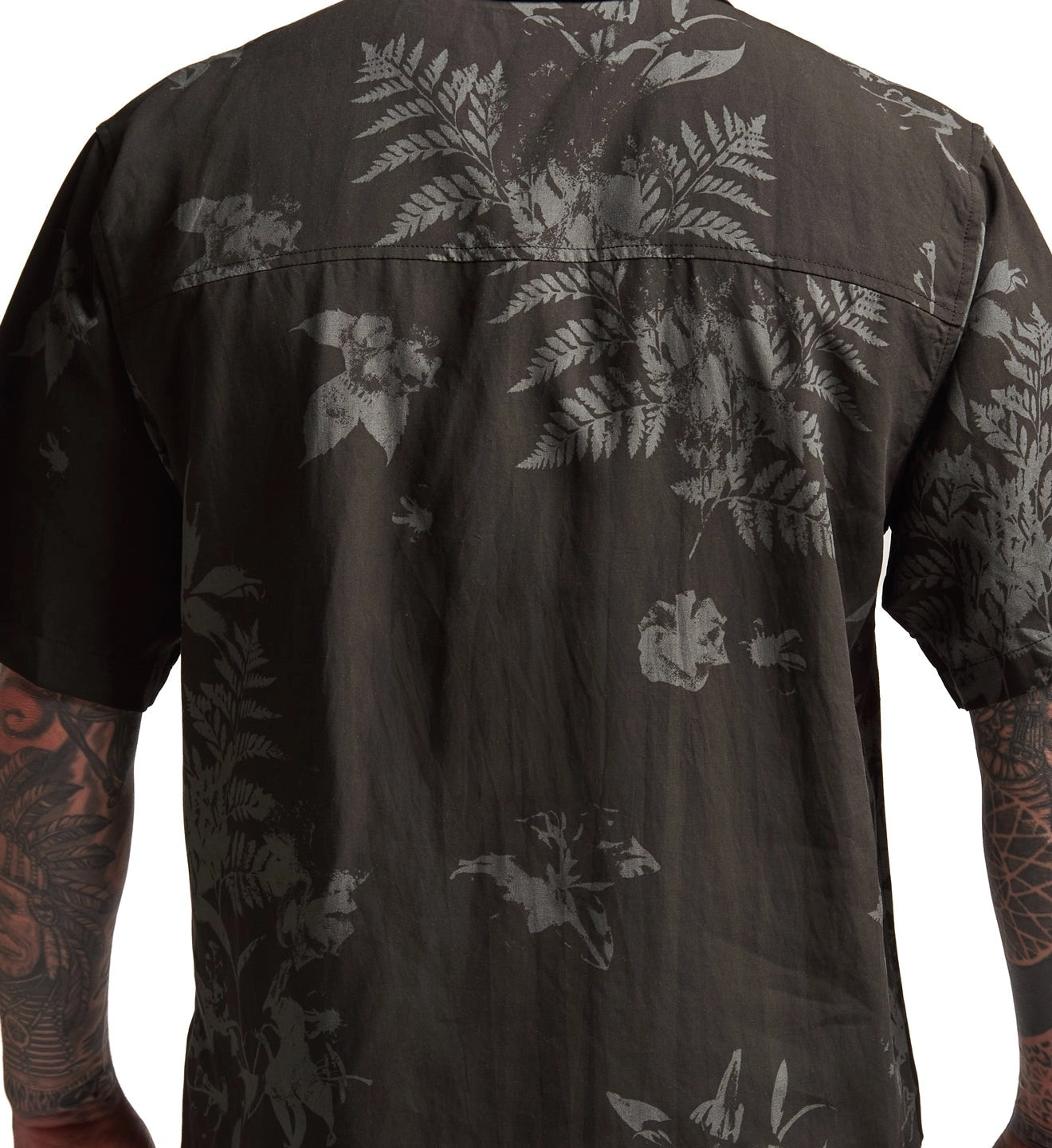 SULLEN CLOTHING MIDNIGHT BLOOM BLACK BUTTON UP WOVEN SHIRT