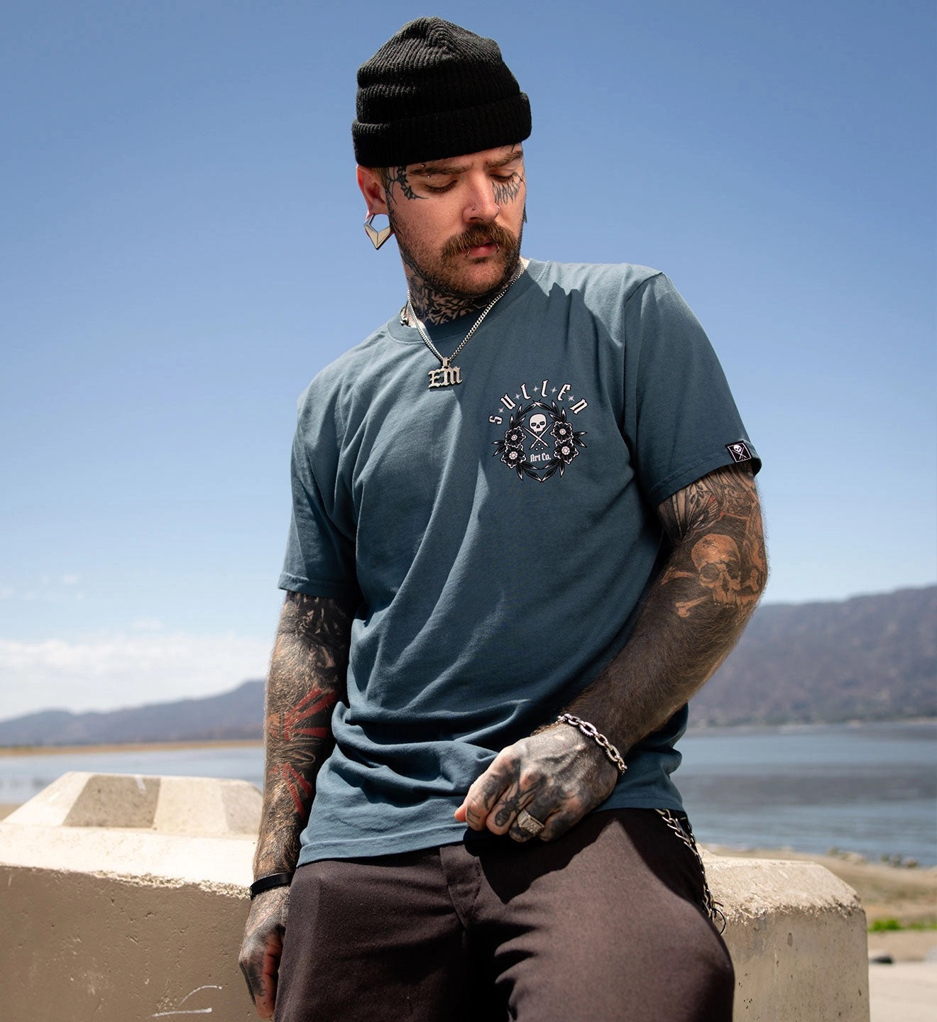 SULLEN CLOTHING SEA SPOILS ORION BLUE PREMIUM T-SHIRT