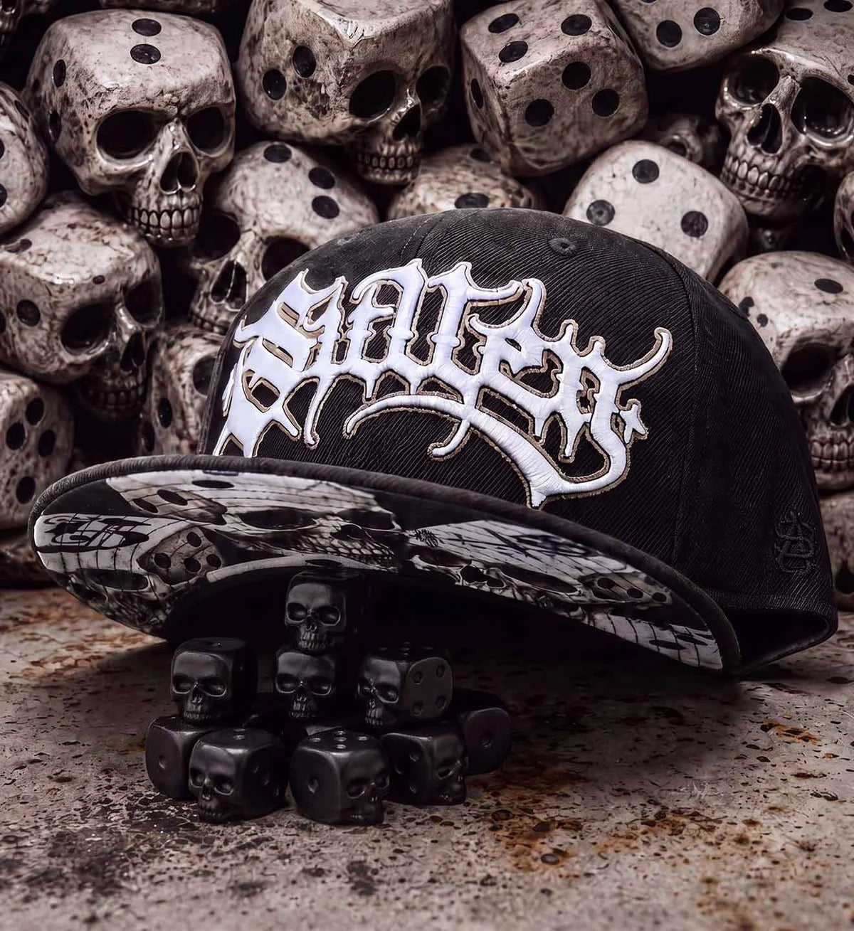SULLEN CLOTHING ROLL CALL BLACK SNAPBACK CAP
