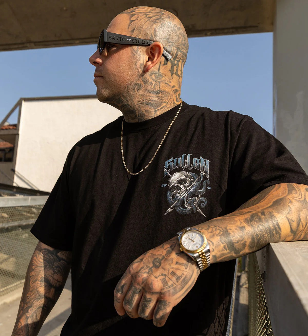 SULLEN CLOTHING HARPOON SKULL PREMIUM T-SHIRT
