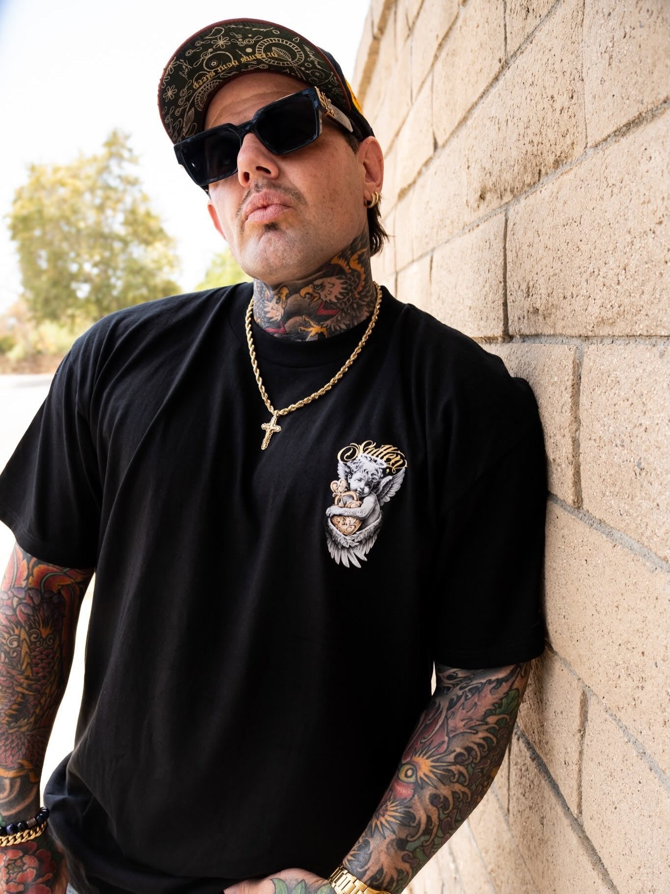 SULLEN CLOTHING HEAVENLY STANDARD T-SHIRT