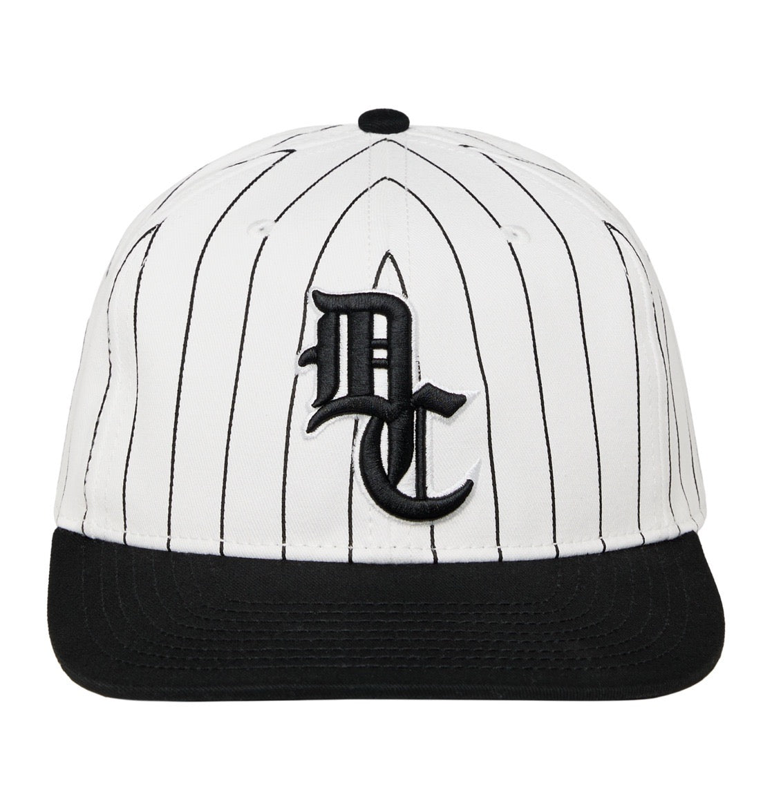 DC SHOES DUGOUT WHITE PINSTRIPE SNAPBACK CAP