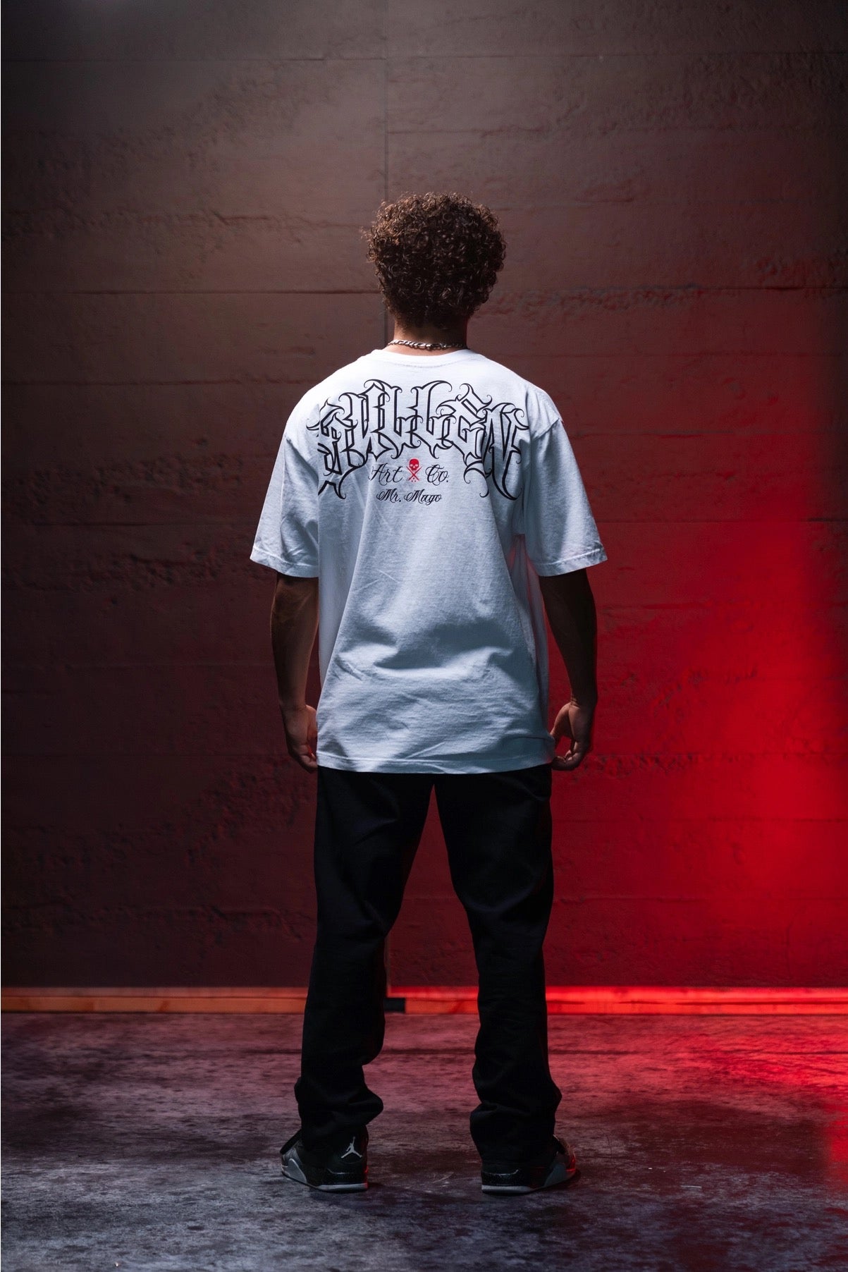 SULLEN CLOTHING MR. MAGO "1 TON" WHITE PREMIUM HEAVYWEIGHT T-SHIRT