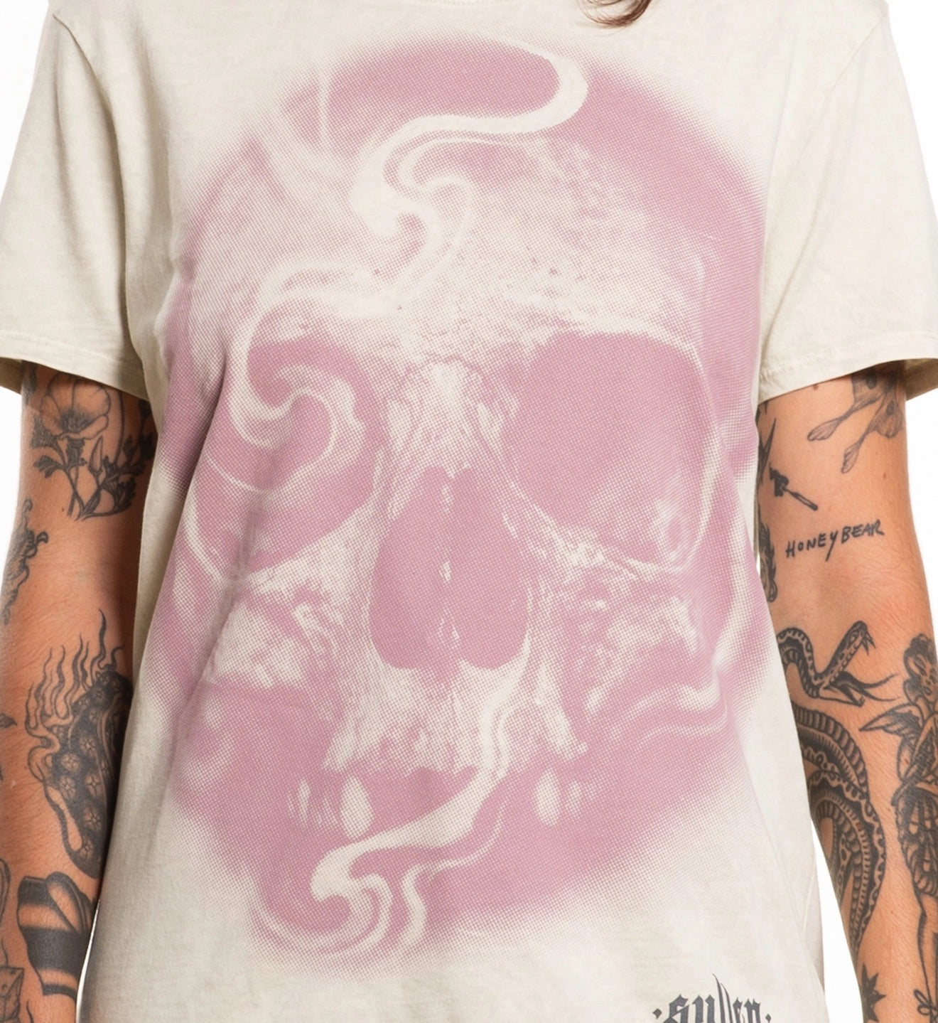 SULLEN CLOTHING YESY RAMOS BONE WHITE LIGHT ACID WASH LADIES T-SHIRT