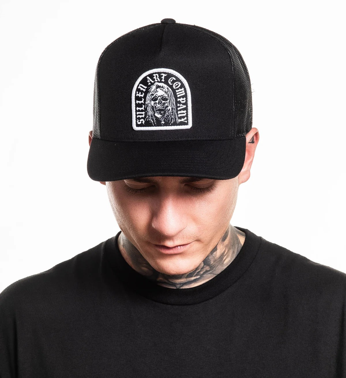 SULLEN CLOTHING CREAPER BLACK SNAPBACK TRUCKER CAP HAT