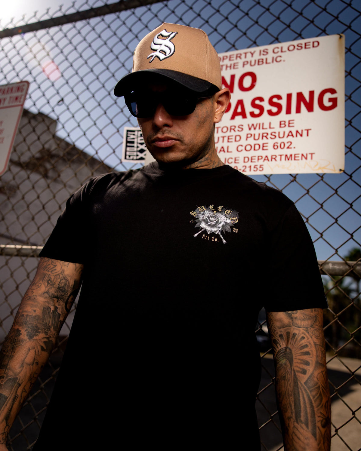 SULLEN CLOTHING LOVE ME LATER JET BLACK PREMIUM T-SHIRT