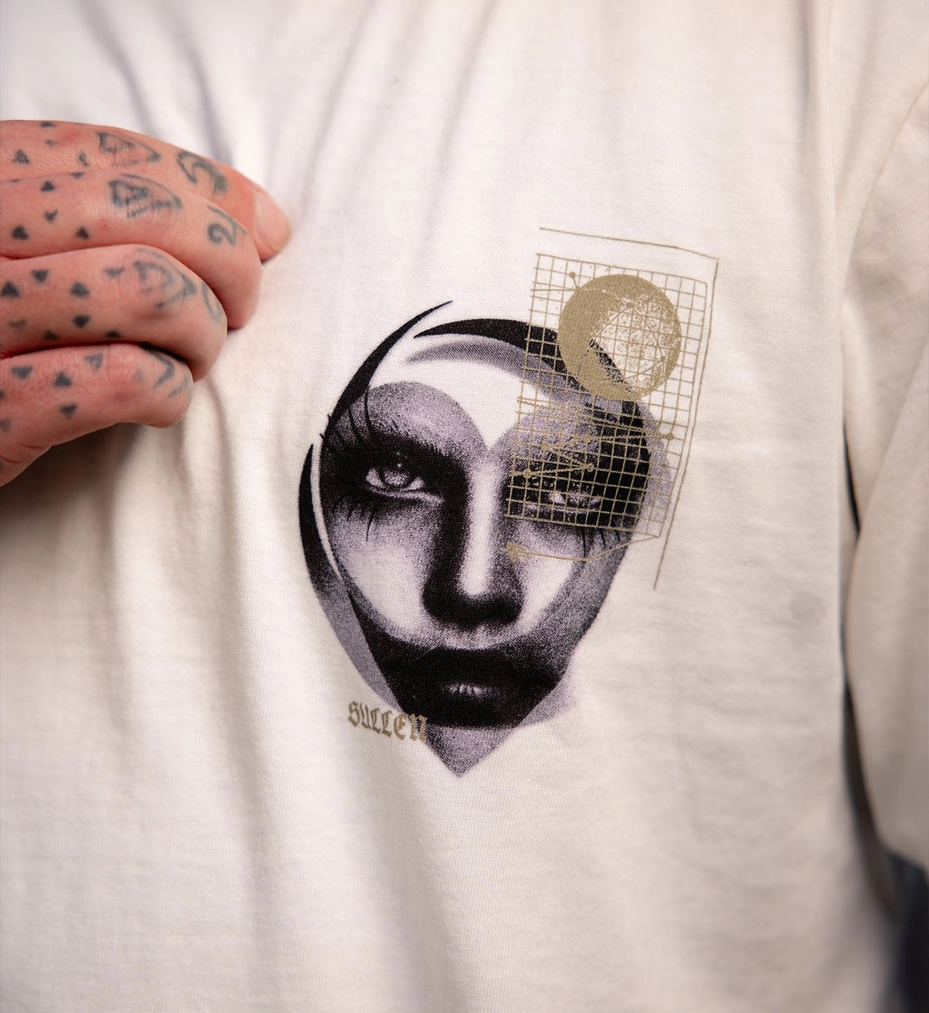 SULLEN CLOTHING NAZAR STADNICHUK ANTIQUE WHITE PREMIUM T-SHIRT
