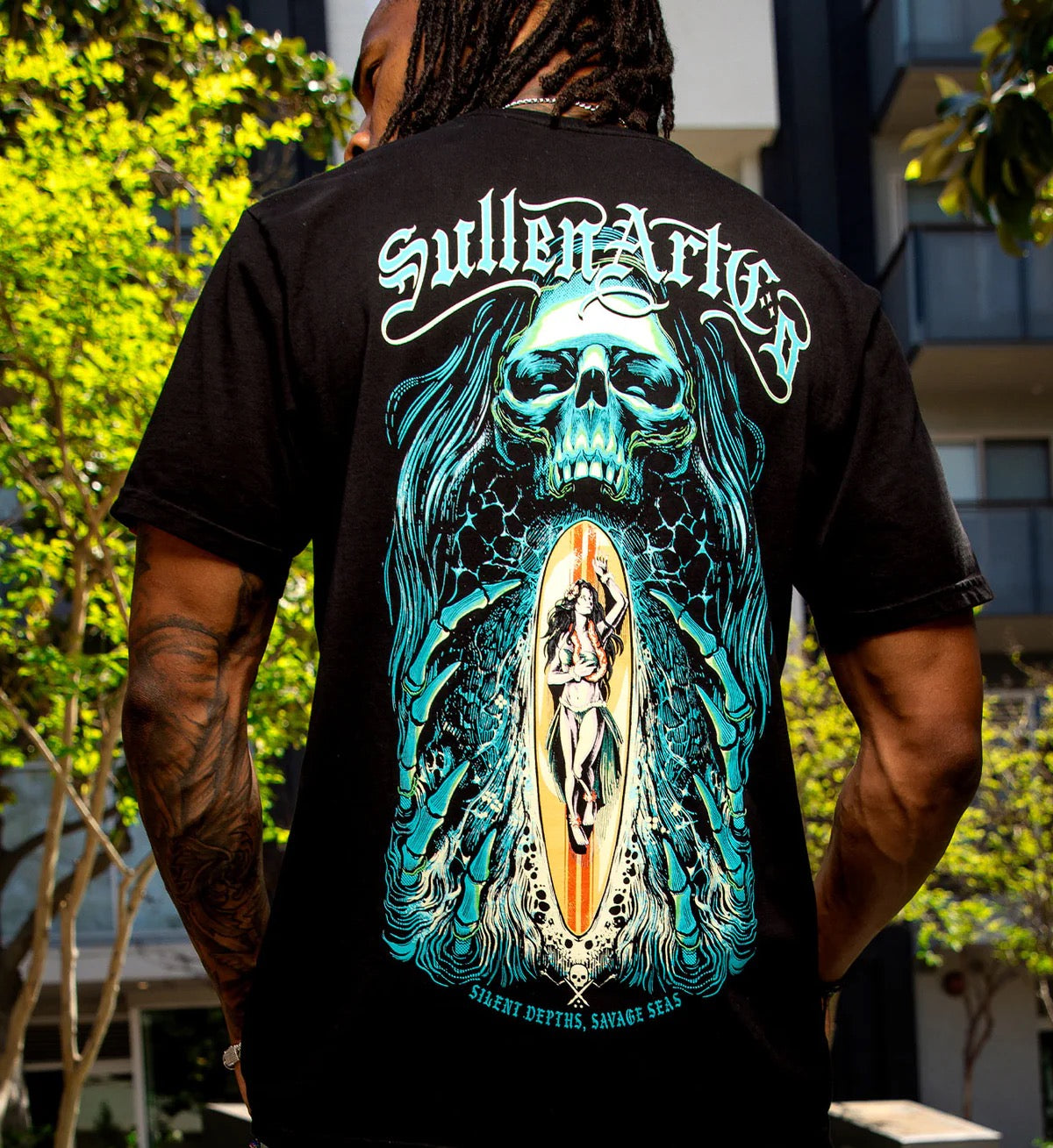 SULLEN CLOTHING SILENT DEPTHS PREMIUM T-SHIRT