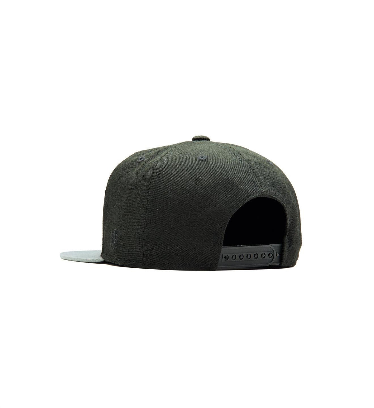 SULLEN CLOTHING FORBIDDEN LOVE SNAPBACK CAP + LANYARD