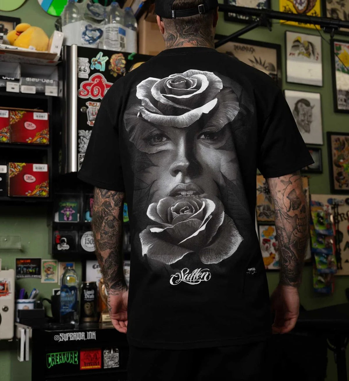 SULLEN CLOTHING BOOMER ROSE STANDARD T-SHIRT