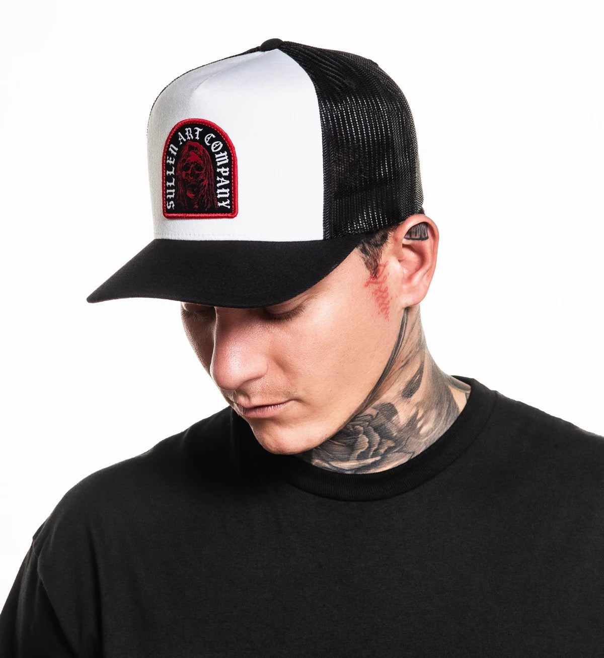SULLEN CLOTHING CREAPER WHITE SNAPBACK TRUCKER CAP HAT