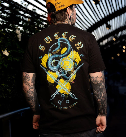 SULLEN CLOTHING SCALES BADGE PREMIUM T-SHIRT