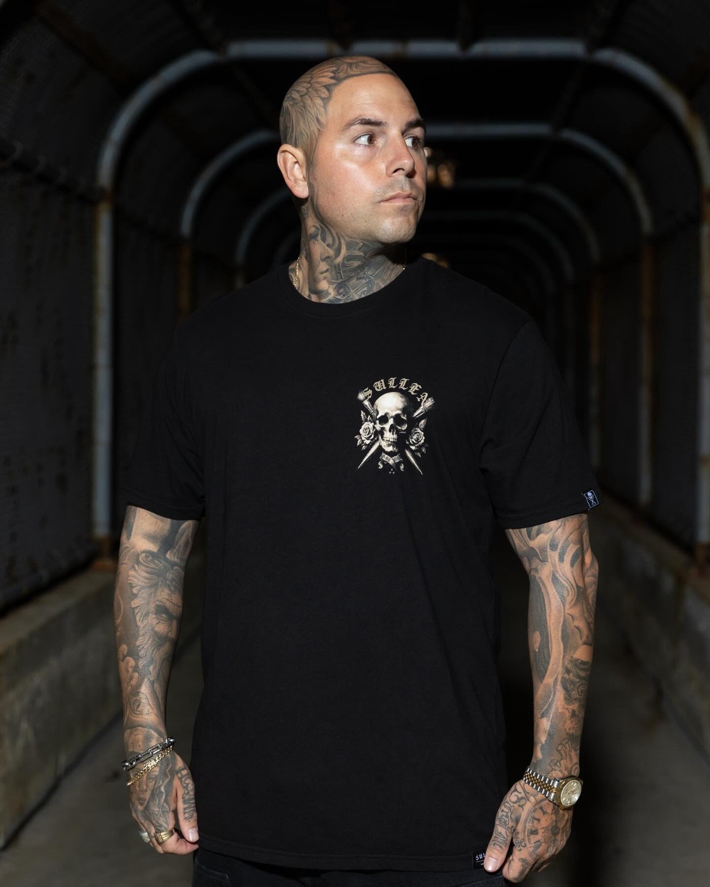 SULLEN CLOTHING PENA PREMIUM T-SHIRT
