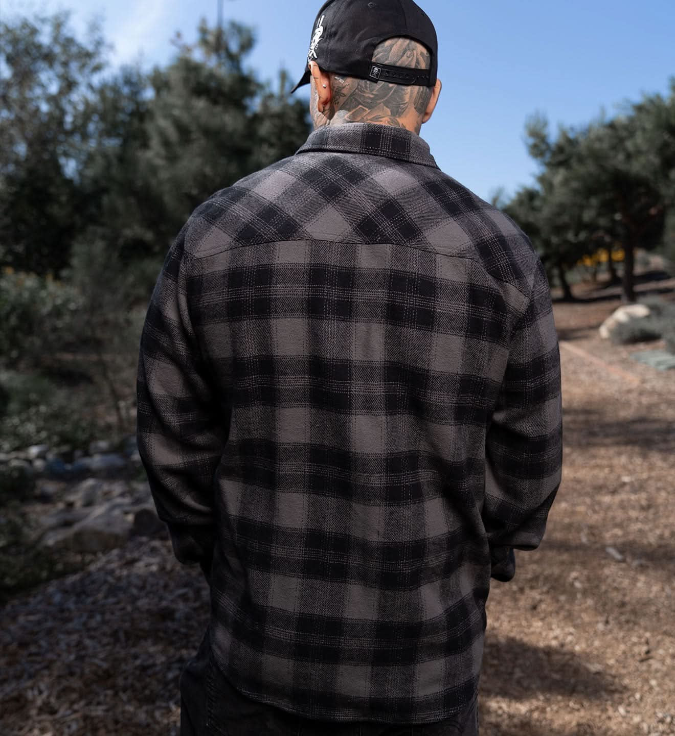 SULLEN CLOTHING DIAMOND  BLACK & GREY FLANNEL SHIRT