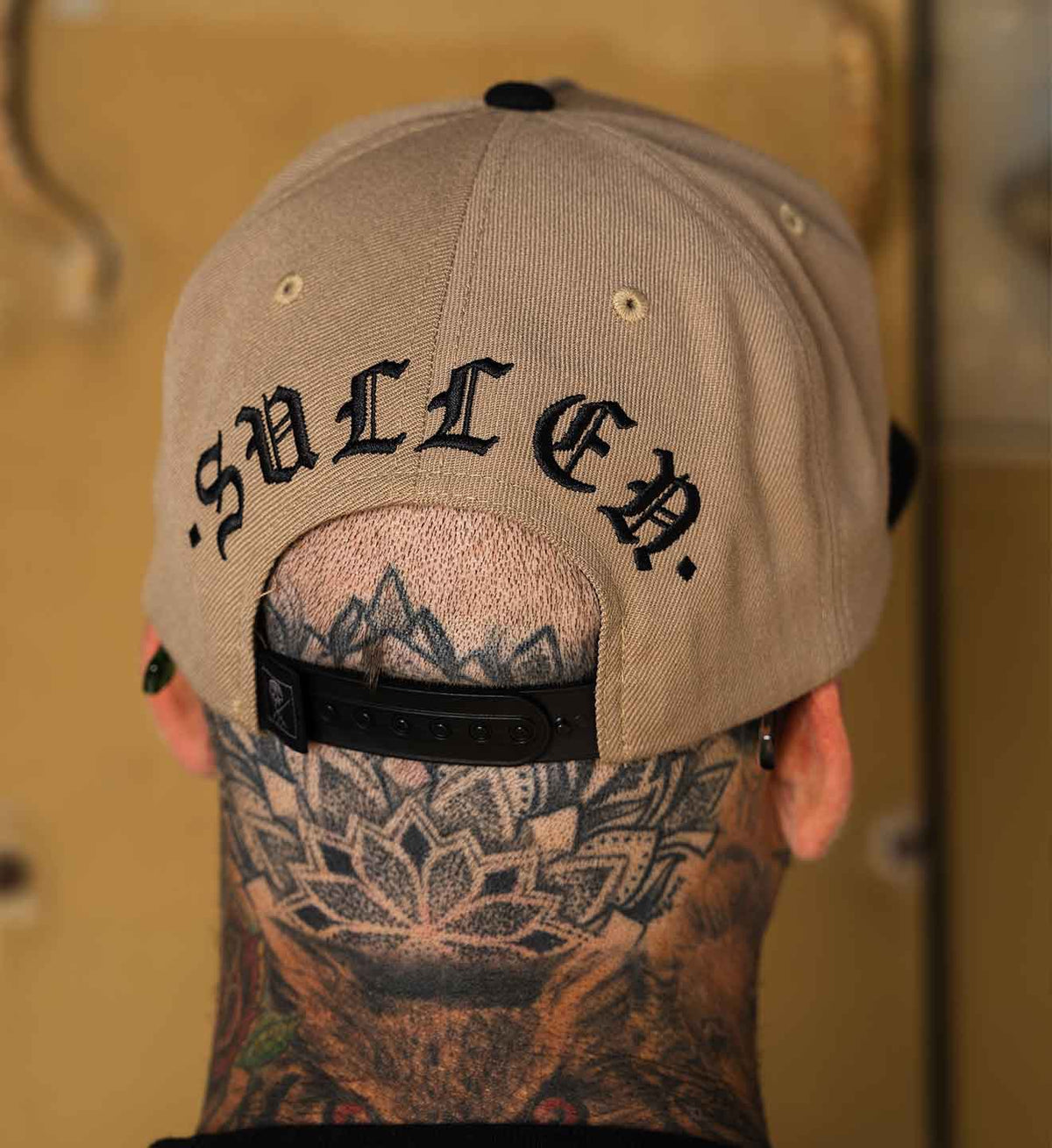 SULLEN CLOTHING PANTHER DAGGER SNAPBACK CAP